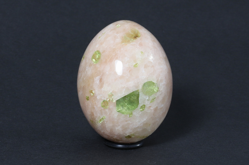 Apatite/Calcite eggs (Ontario)